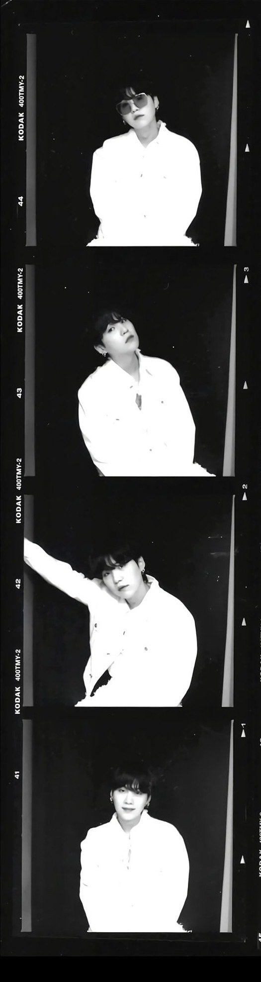 BTS Bookmarks - all members available